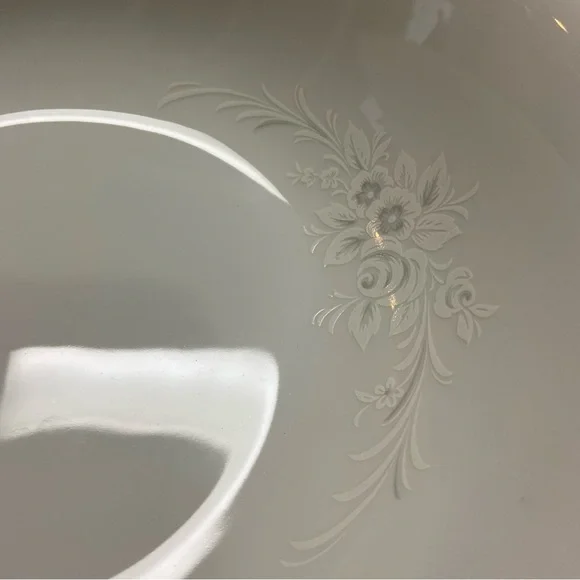 10” Round Vegetable Bowl Cantata by SANGO